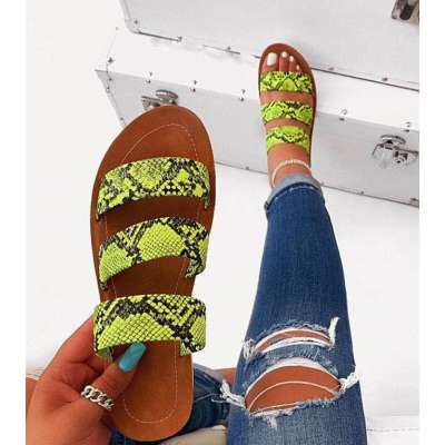 Fashion Trend Design Women Flat Slides Shoes Beach Platform Snakeskin Slippers For Lady